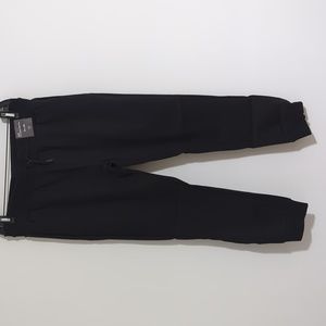 Under 5'10 black fusion twill joggers size 34 X 26